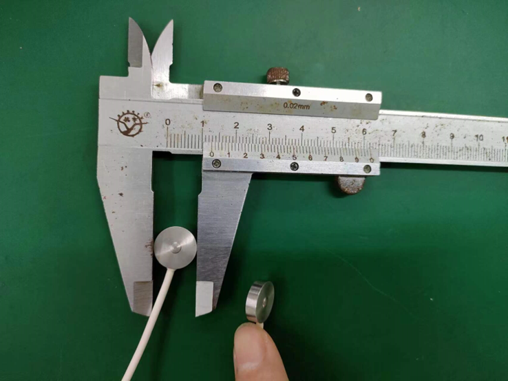 微型測(cè)力傳感器在鋰電池電解液稱重的應(yīng)用