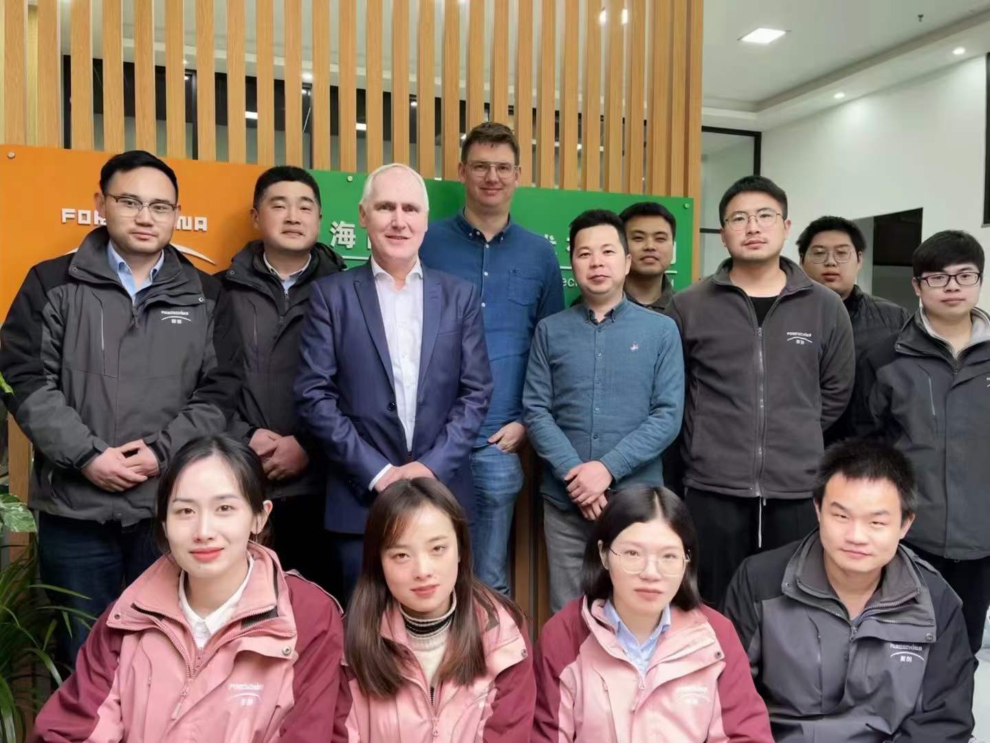 德國NCTE公司CEO一行來訪我司，商討兩方未來的深度合作