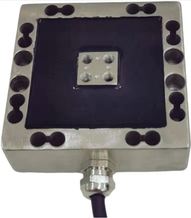 多分力傳感器如何處理大范圍的力測(cè)量？